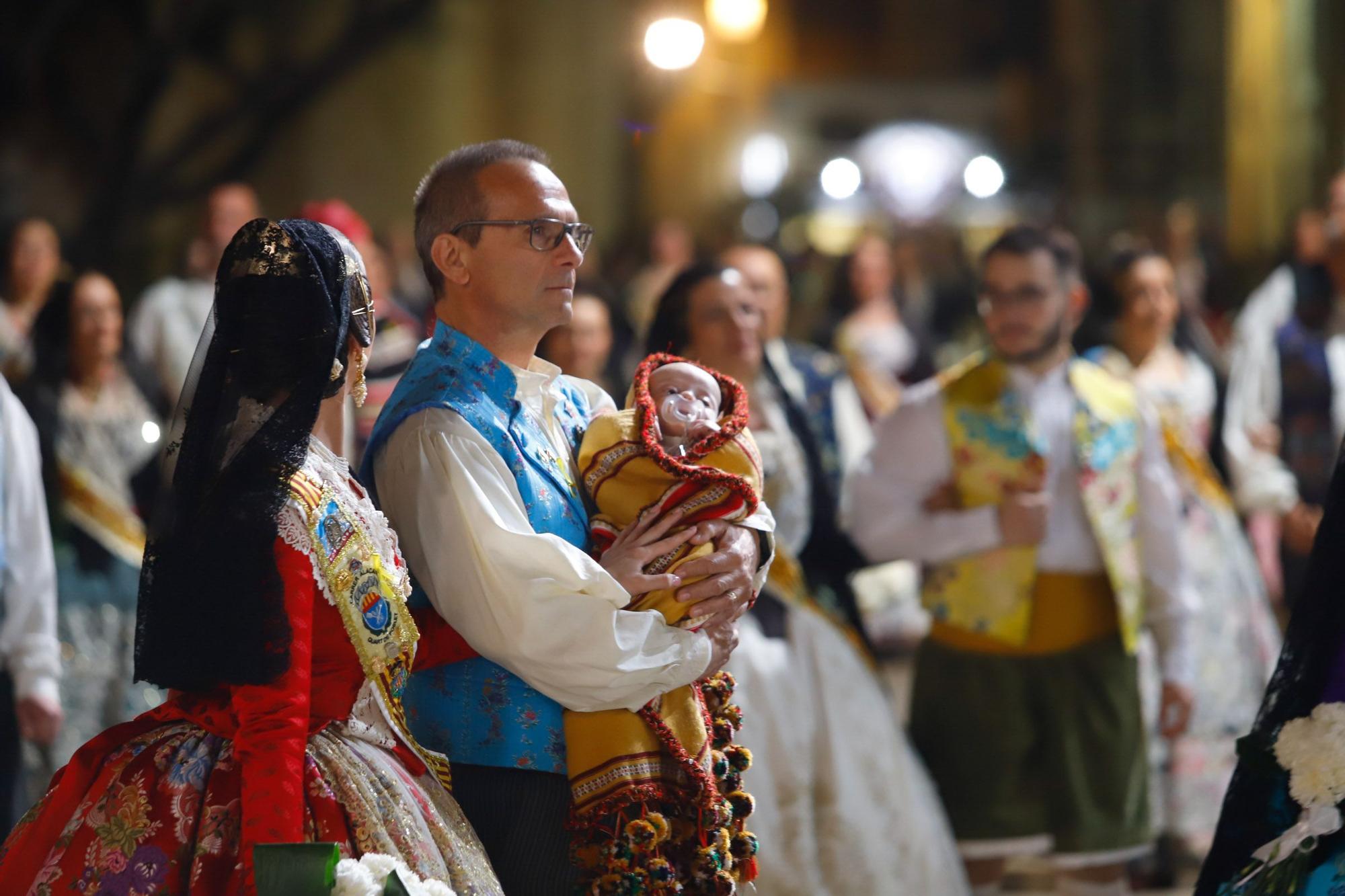 Búscate en el segundo día de la Ofrenda en la calle San Vicente entre las 21 y las 22 horas