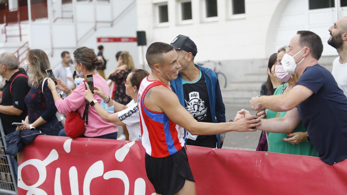 En imágenes: así fue la Media Maratón de Gijón