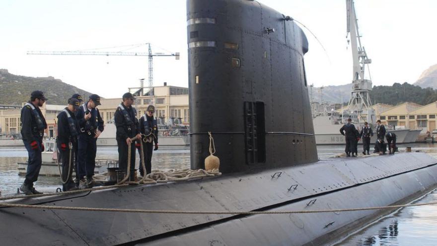 La Escuela Naval, escenario de unas jornadas sobre el submarino como arma de combate
