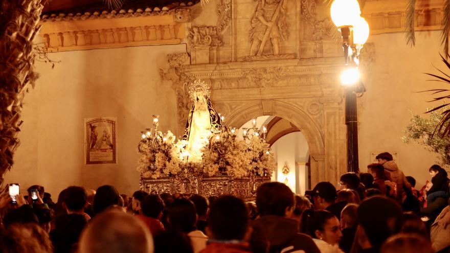 Vídeo | Serenata a la Virgen de la Soledad en Lorca