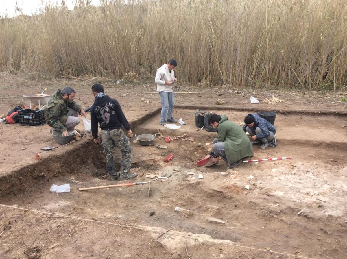Descubren en Gata una gran factoría romana de ánforas de vino y cerámicas