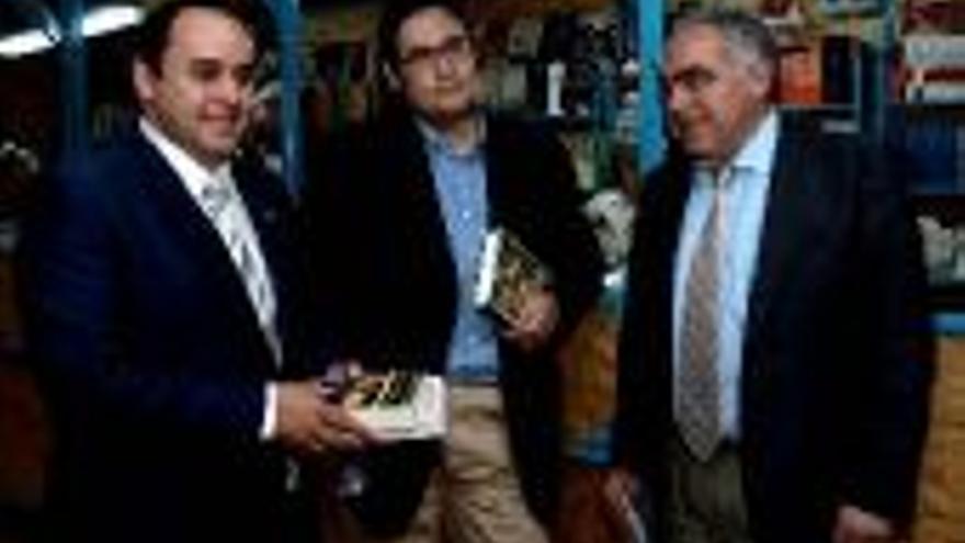 De Prada define al libro como un &quot;compañero inseparable&quot;