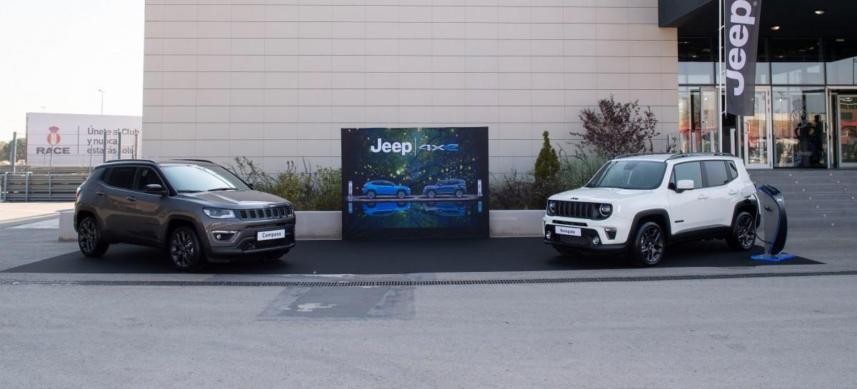 Jeep Renegade 4xe y Compass 4xe, así son los nuevos híbridos enchufables de Jeep