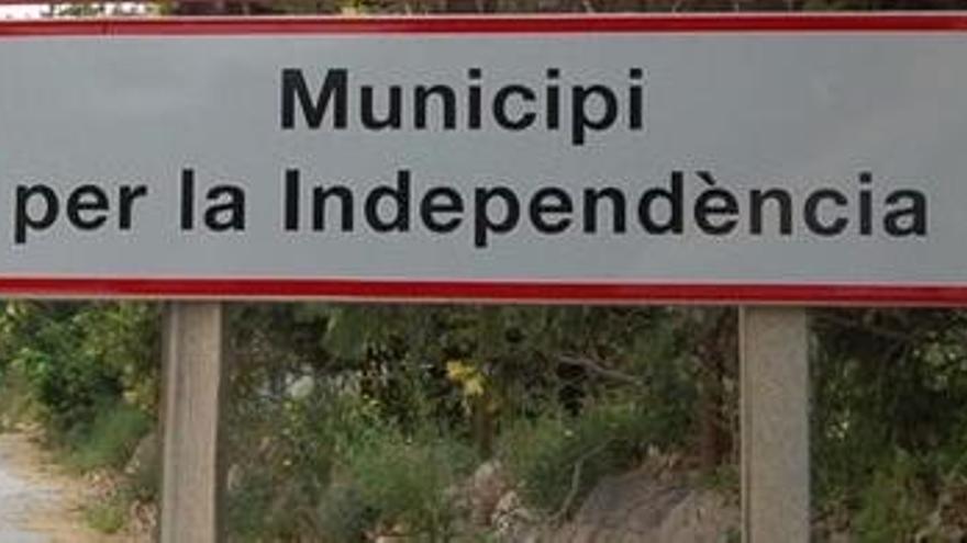 L&#039;alcalde de Navarcles veu contraproduents els rètols per la independència
