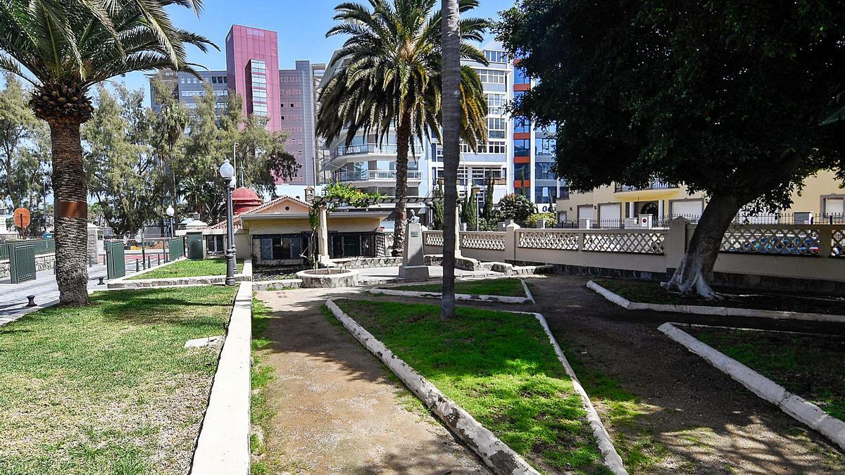 La plaza del Museo Néstor se levantará 
y se volverá a recolocar piedra a piedra  | JUAN CASTRO