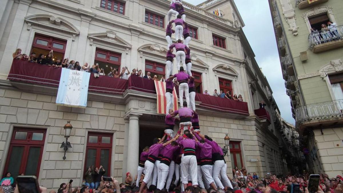 El darrer 3 de 9 amb folre descarregat a Reus | PAU CORCELLES