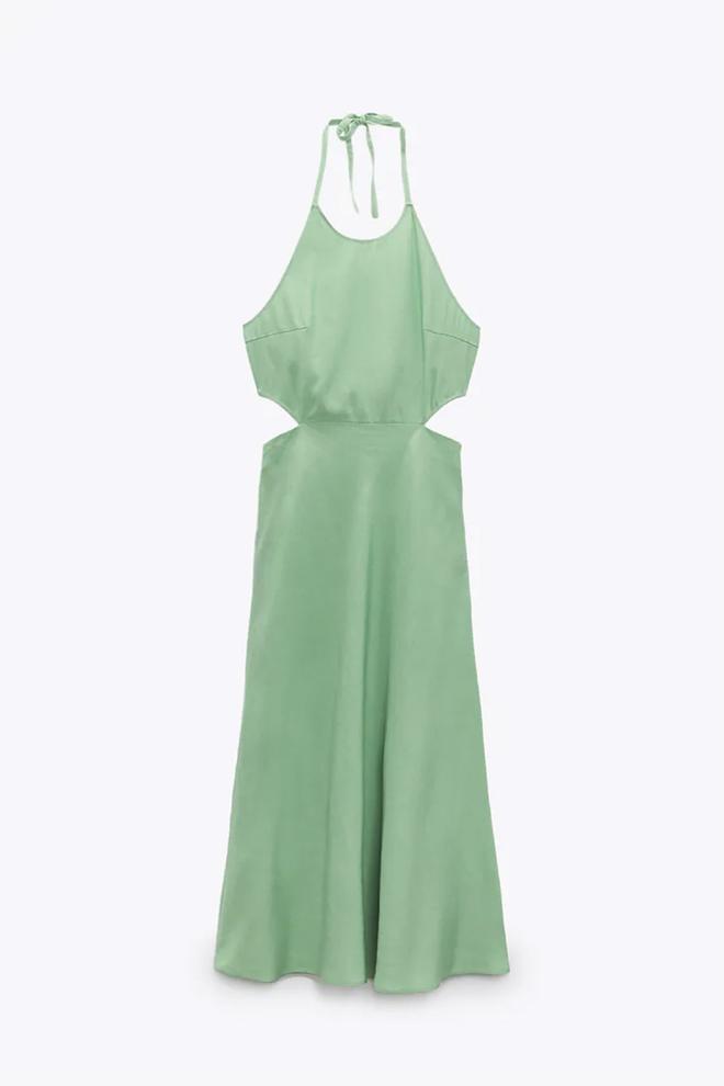 Vestido verde con escote 'halter' y detalles cut out de Zara