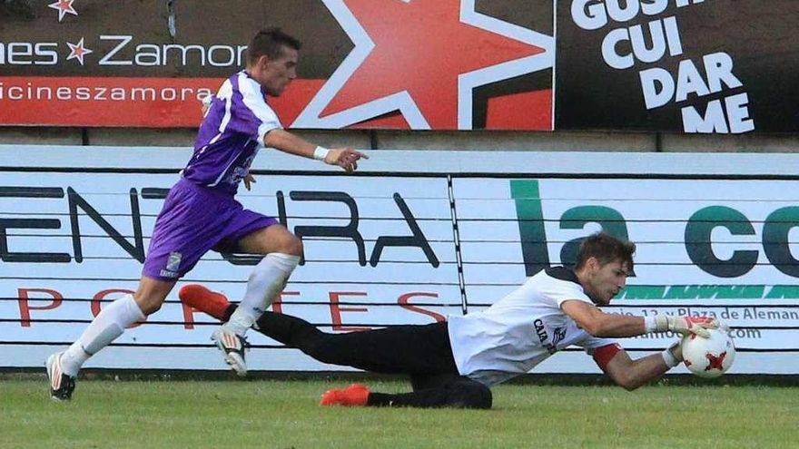 Miguel en un partido de esta temporada.