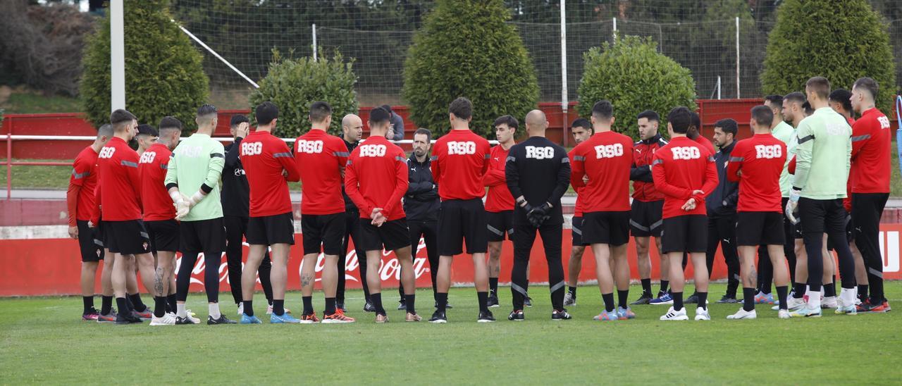 Entrenamiento del Sporting en Mareo.