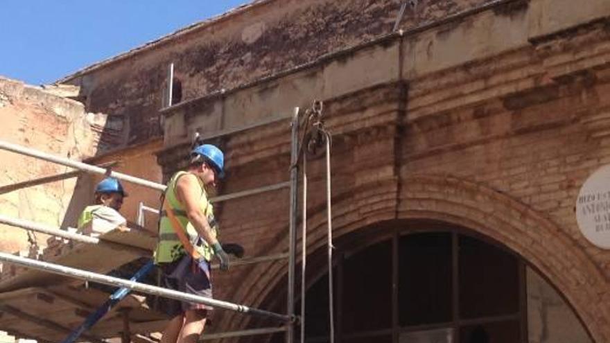 Trabajos en el palacio.