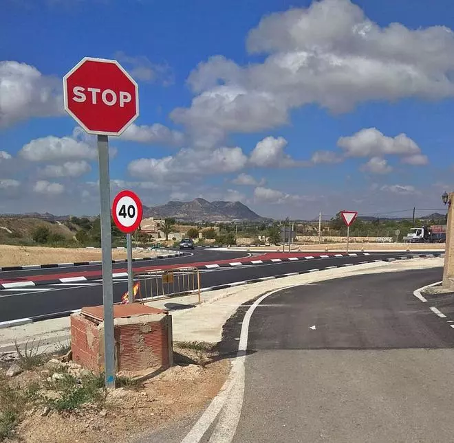 Un millar de firmas contra las nuevas rotondas en el Moralet