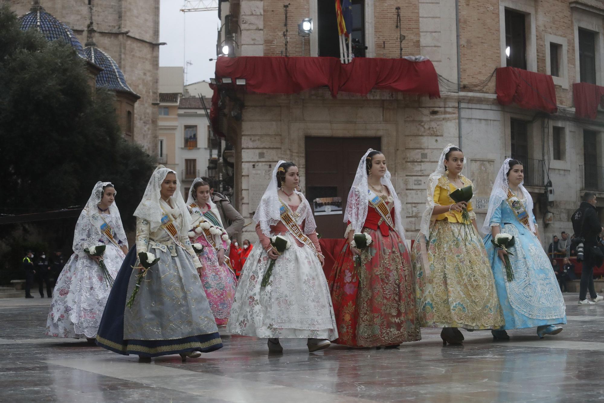 Búscate en el segundo día de ofrenda por la calle de la Paz (entre las 18:00 a las 19:00 horas)