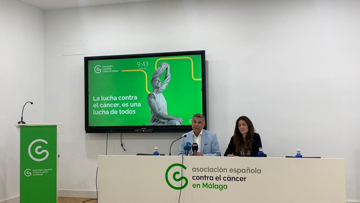 La AECC de Málaga presenta la 'Alianza del Movimiento Sin Tabaco'