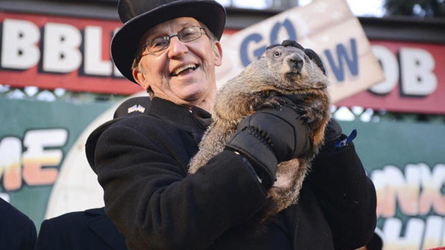 El presidente del club de la marmota, Bill Deeley.