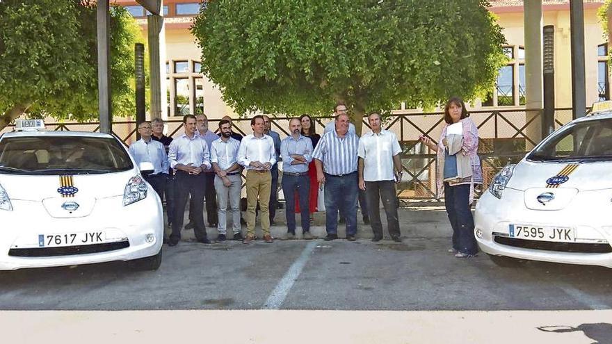 Nissan Nigorra Baleares presenta los primeros taxis 100% eléctricos