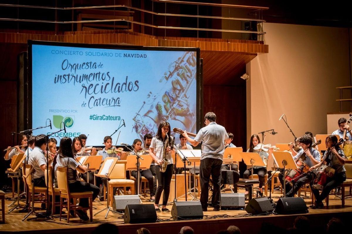 Planes para la semana 1, Orquesta de Instrumentos Reciclados de Cateura