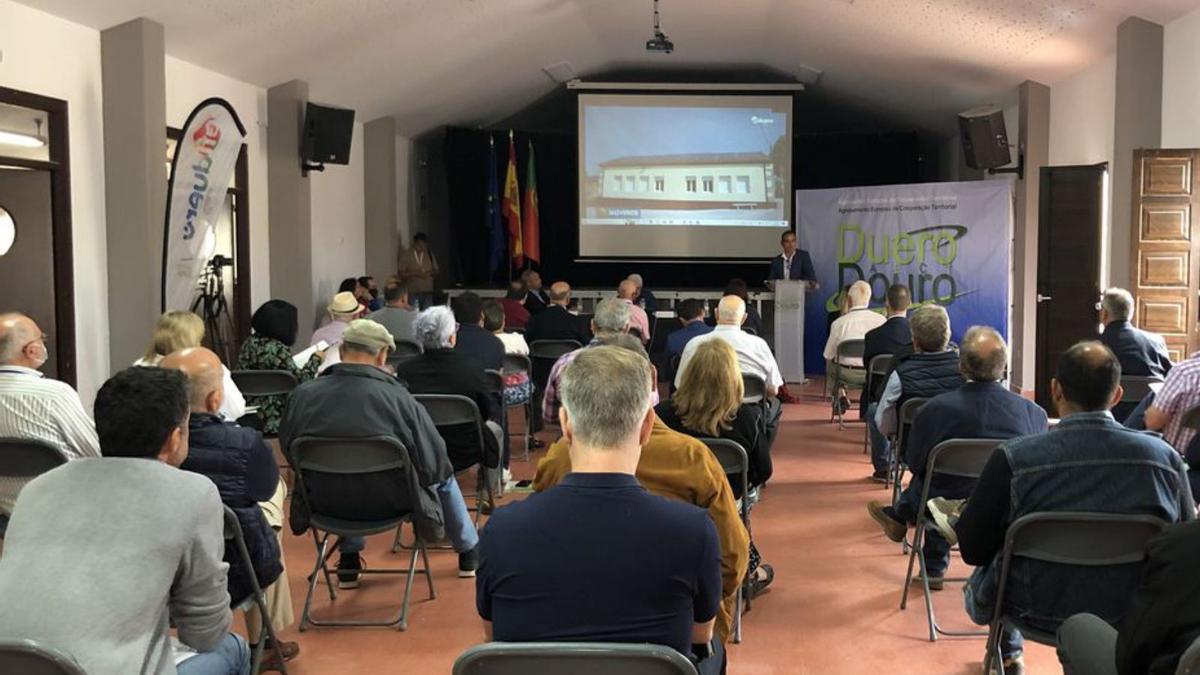 Asamblea de Duero-Douro celebrada en Almaraz de Duero. | Cedida