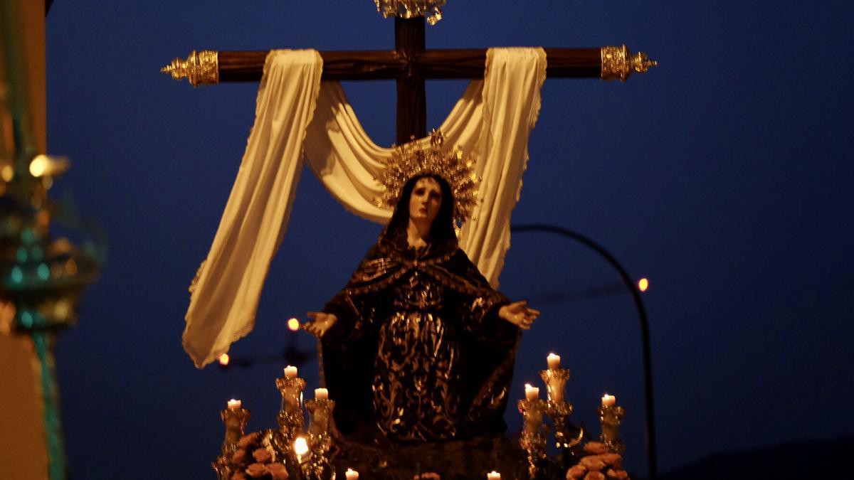 La Soledad de San Pablo, durante la procesión de la cofradía del Santo Traslado por las calles de Málaga