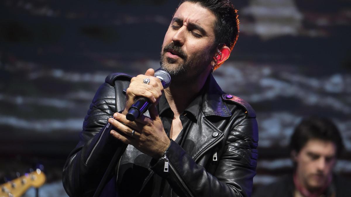 Álex Ubago incluye 7 fechas en España en la gira del 25 aniversario de '¿Qué pides tú?'