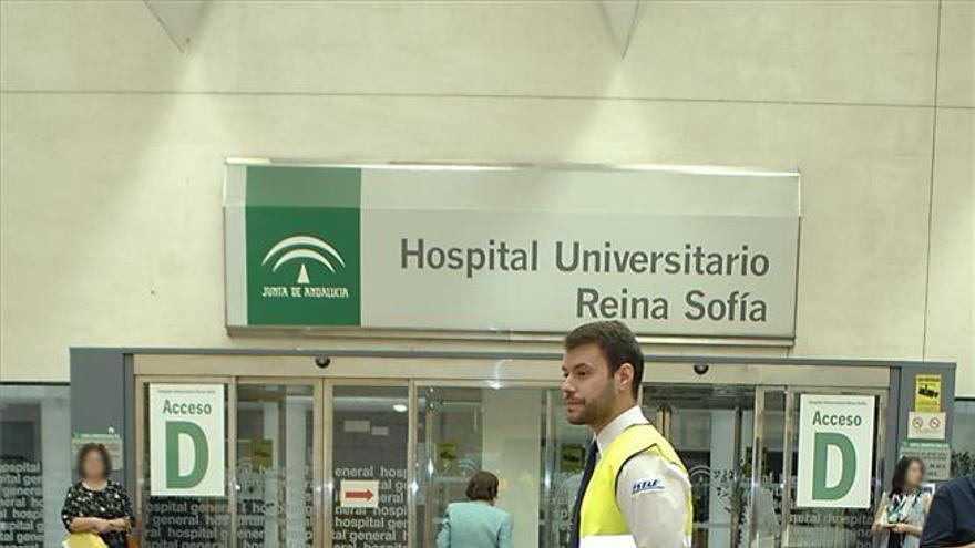 Nueva acción del hospital Reina Sofía contra el tabaquismo