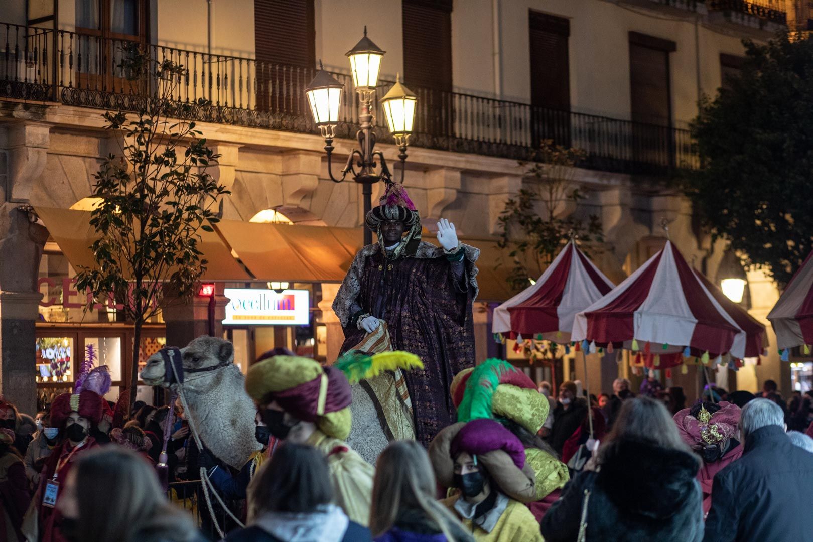 GALERÍA | Las mejores imágenes de la cabalgata de los Reyes Magos