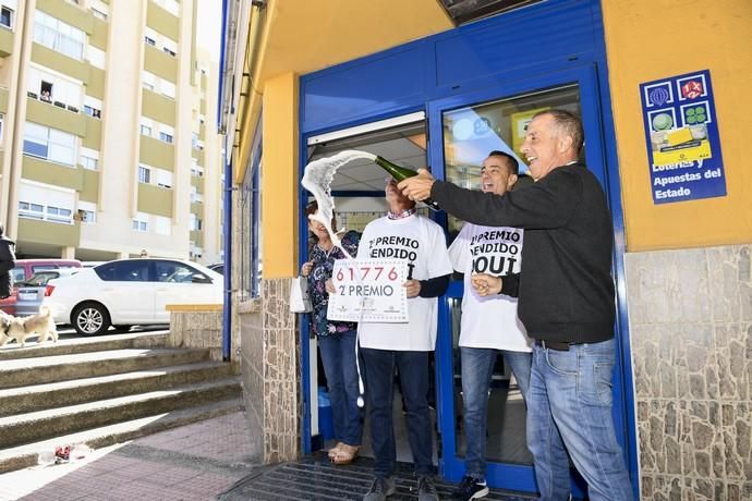 LAS PALMAS DE GRAN CANARIA 06-01-2019 LAS PALMAS DE GRAN CANARIA. Segundo Premio de la Loteria de El Niño en la Administración nº 36 del Barrio de La Feria y la Administración nº 22 de la calle Tenerife, en la foto Administracion de Loteria nº36 del Barrio de la Feria.  FOTOS: JUAN CASTRO