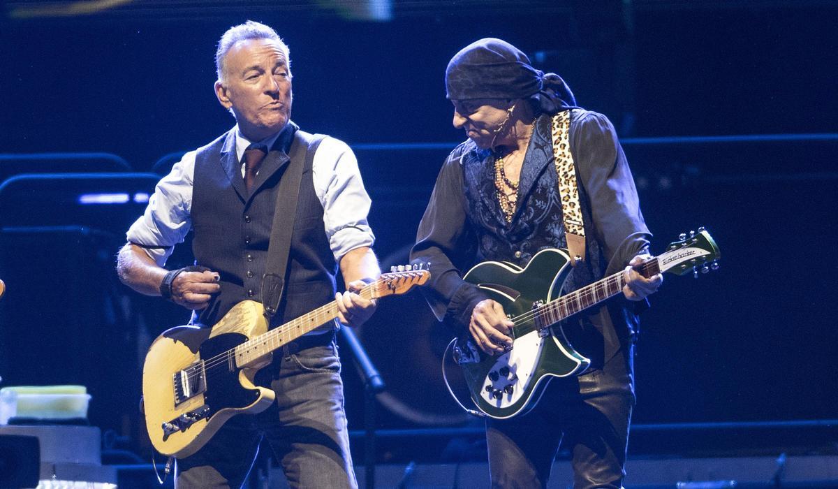 Último concierto de Bruce Springsteen con la E Street Band en el Estadi Olímpic