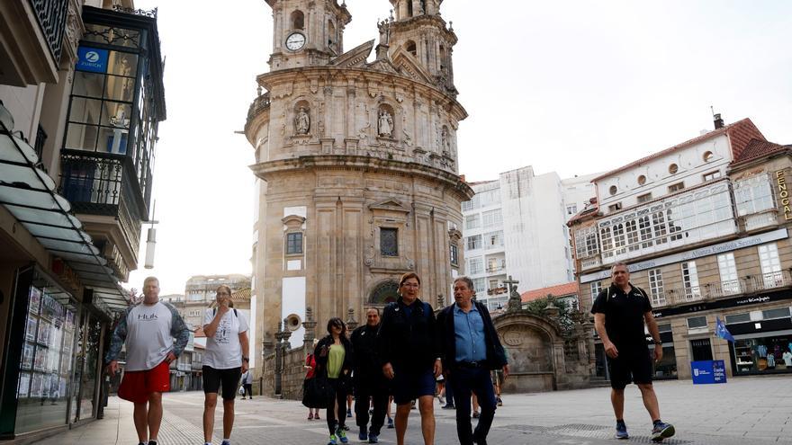 El ambiente del Mundial de Triatlón ya se percibe en la ciudad, mientras comenzan las restricciones de tráfico