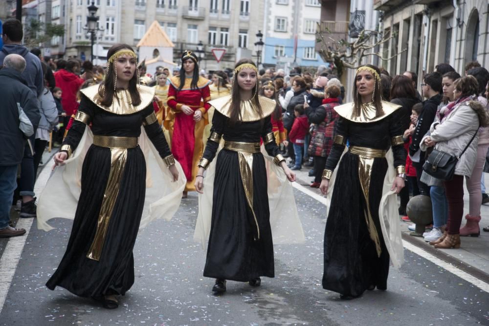 Las calles de A Estrada acogieron el desfile