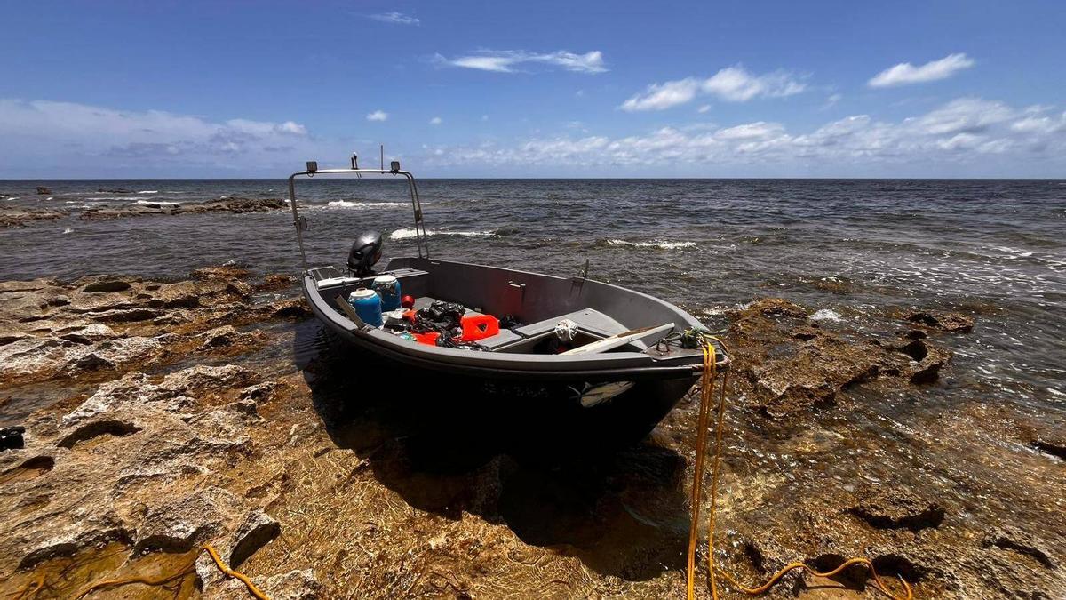 Patera llegada en la tarde de este domingo a Formentera