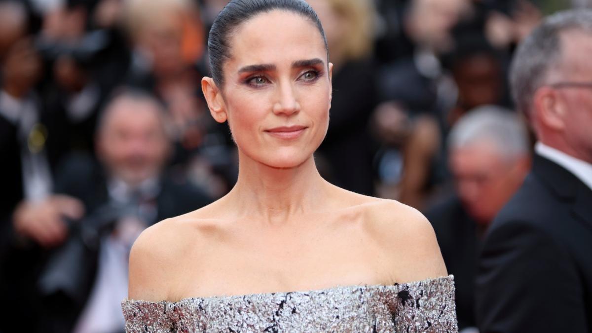 Jennifer Connelly con un vestido de Louis Vuitton en el Festival de Cine de Cannes 2022