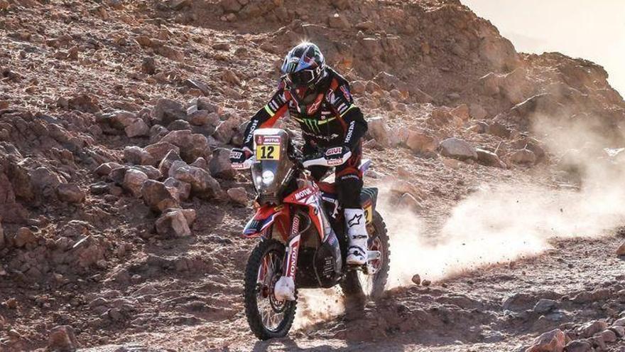 Barreda sufre una nueva caída en el Dakar y se daña las costillas