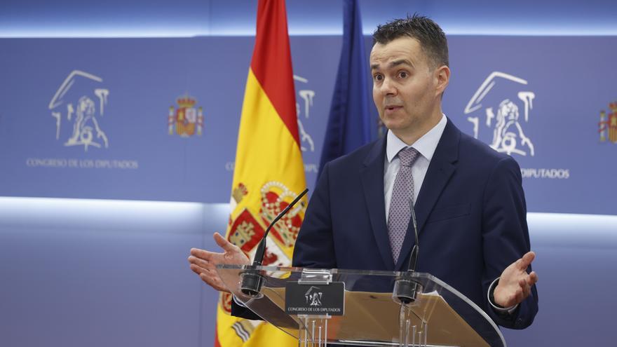 Sánchez mantiene la cuota canaria en el Gobierno con Héctor Gómez en Turismo