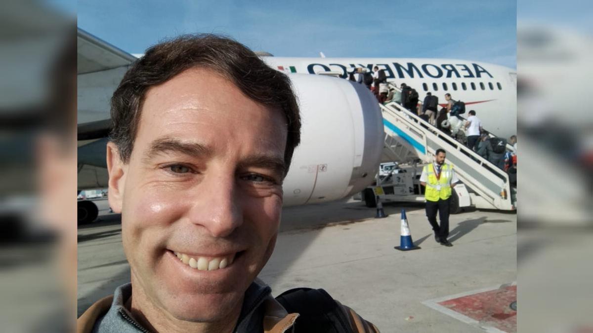 Imagen de José Luis a su llegada a México.