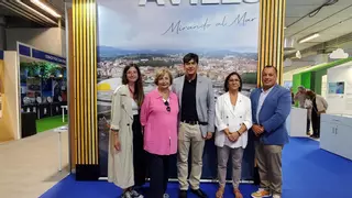 La Alcaldesa, en la Feria: "Avilés y el Puerto crecen armoniosamente"