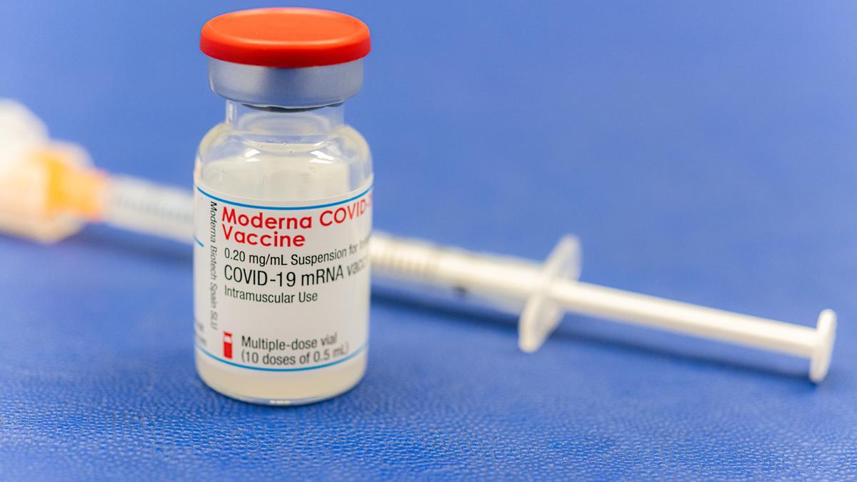 Vacuna Covid en la Comunitat Valenciana: cómo saber cuándo te toca la vacuna antes de que llegue el mensaje.