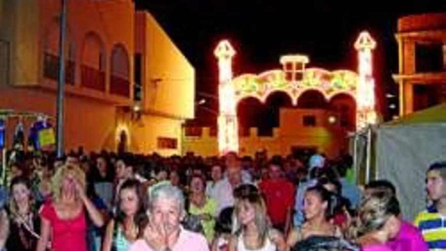 Hasta 25.000 personas visitaron el recinto ferial