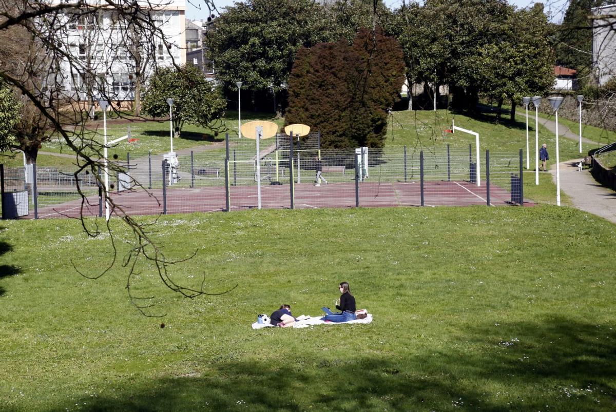 Cuando Santiago vuelve a florecer tras la lluvia