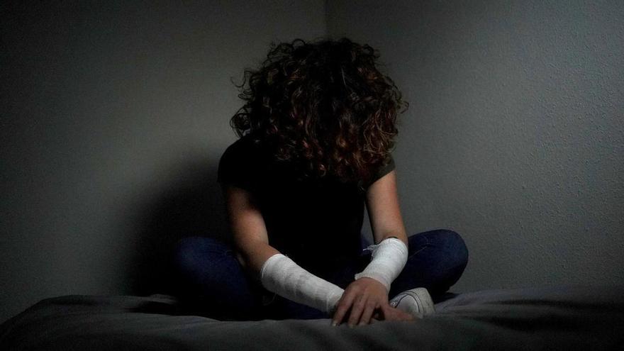 Casi la mitad de los adolescentes dicen sufrir problemas mentales: 9 de cada 10 no piden ayuda