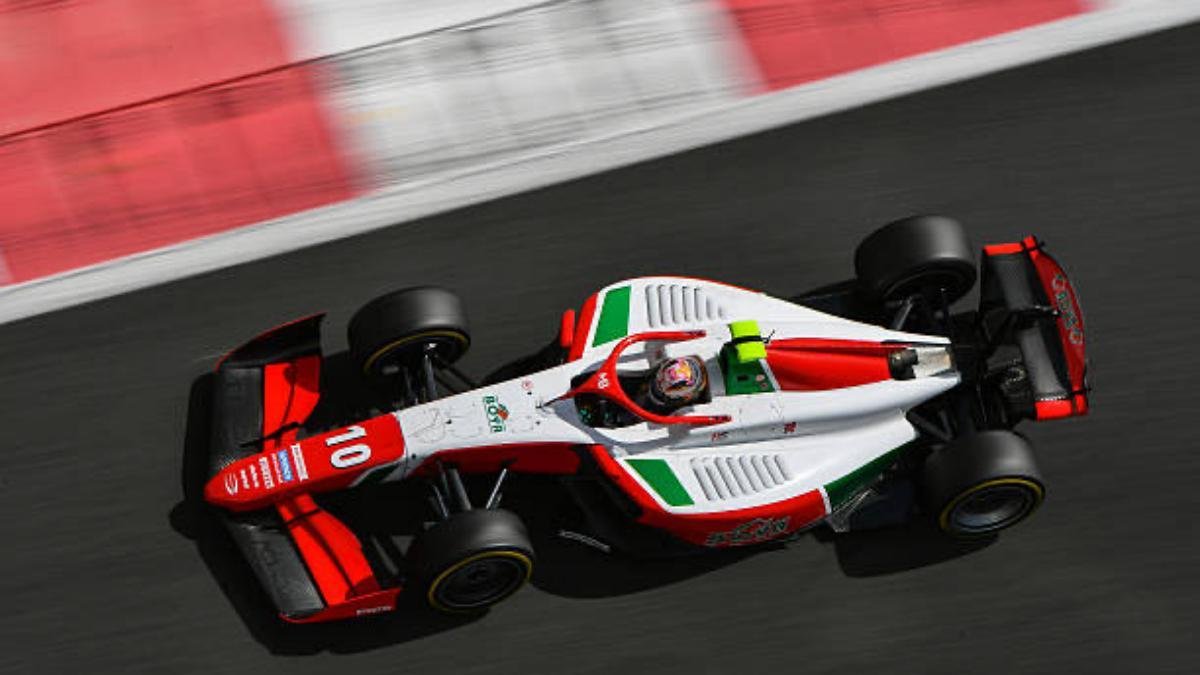 Boya, durante el test en Yas Marina