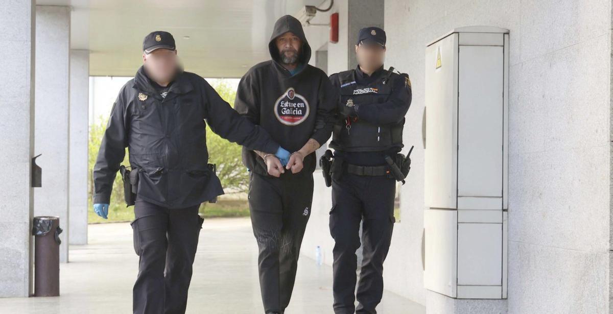 José fernández Otero durante su traslado de la Comisaría al juzgado unos días después del crimen.