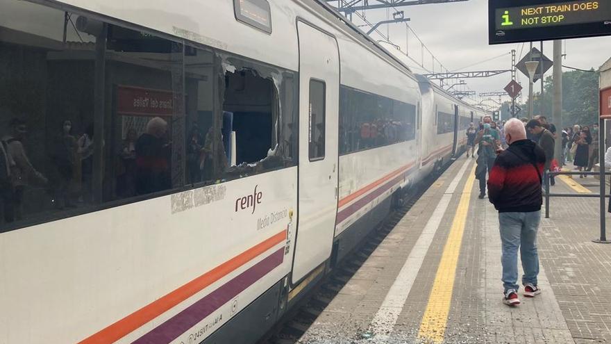 «Escenes de pànic i asfíxia» en un tren que anava de Figueres a Barcelona