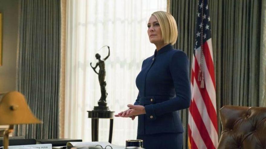 &#039;House of cards&#039; promociona su última temporada con un impactante y feminista trailer