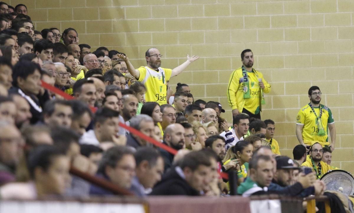 Las imágenes del Córdoba Futsal y Jaén Paraíso Interior