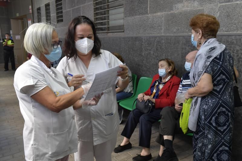 Inicio de la campaña de vacunación contra la gripe en Canarias