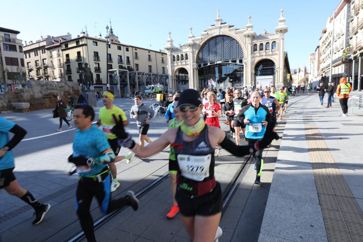 Fotos del maratón de Zaragoza 2022: Búscate en nuestras imágenes
