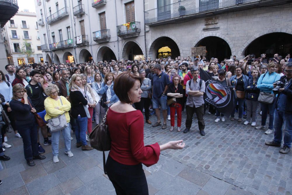 Centenars de gironins rebutgen la sentència de "La Manada"