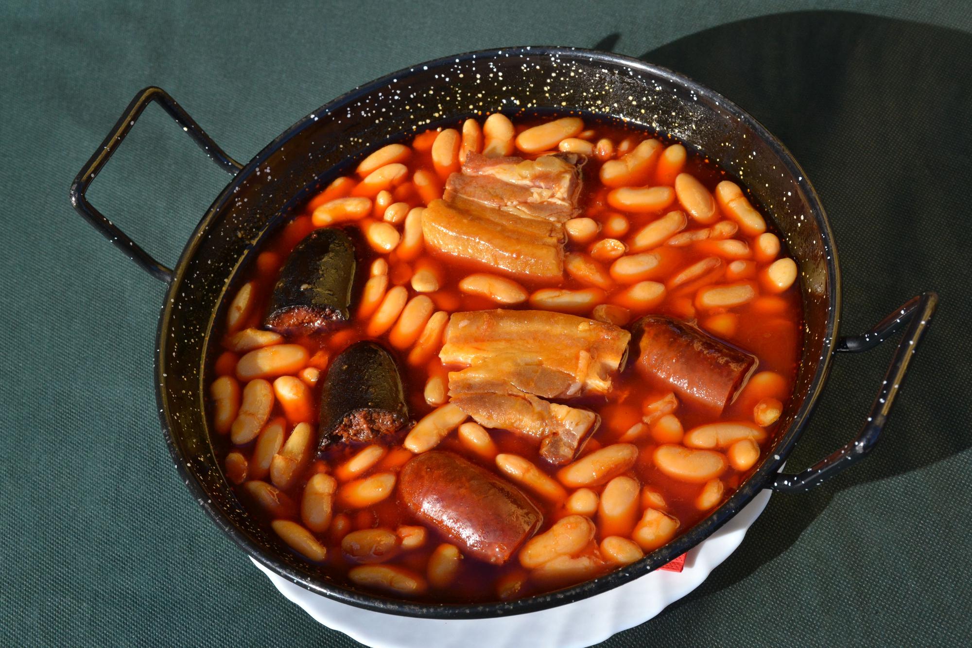 Fabada asturiana en El Canalón.