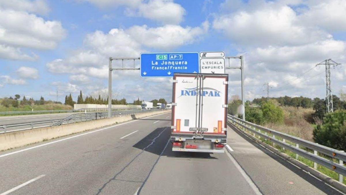 Imatge d'arxiu de l'AP-7, a l'altura de la sortida de l'Escala-Empúries.