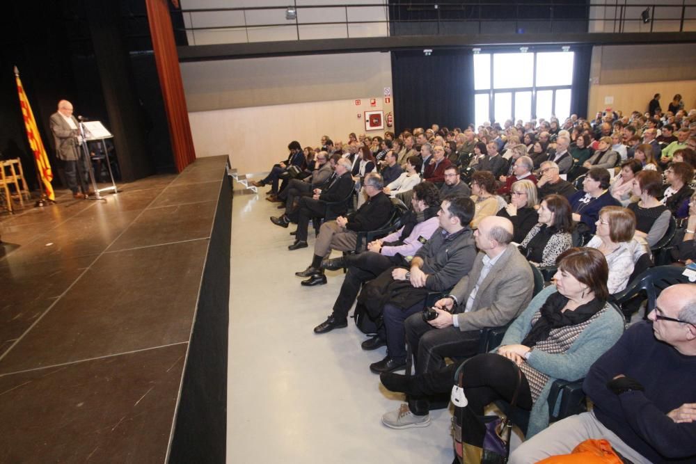 Reconeixement a 344 docents gironins que es jubilen